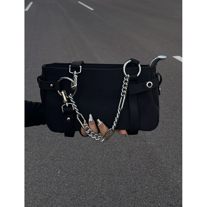 Sac à bandoulière carré noir Y - Women Bags Aldo avis et prix