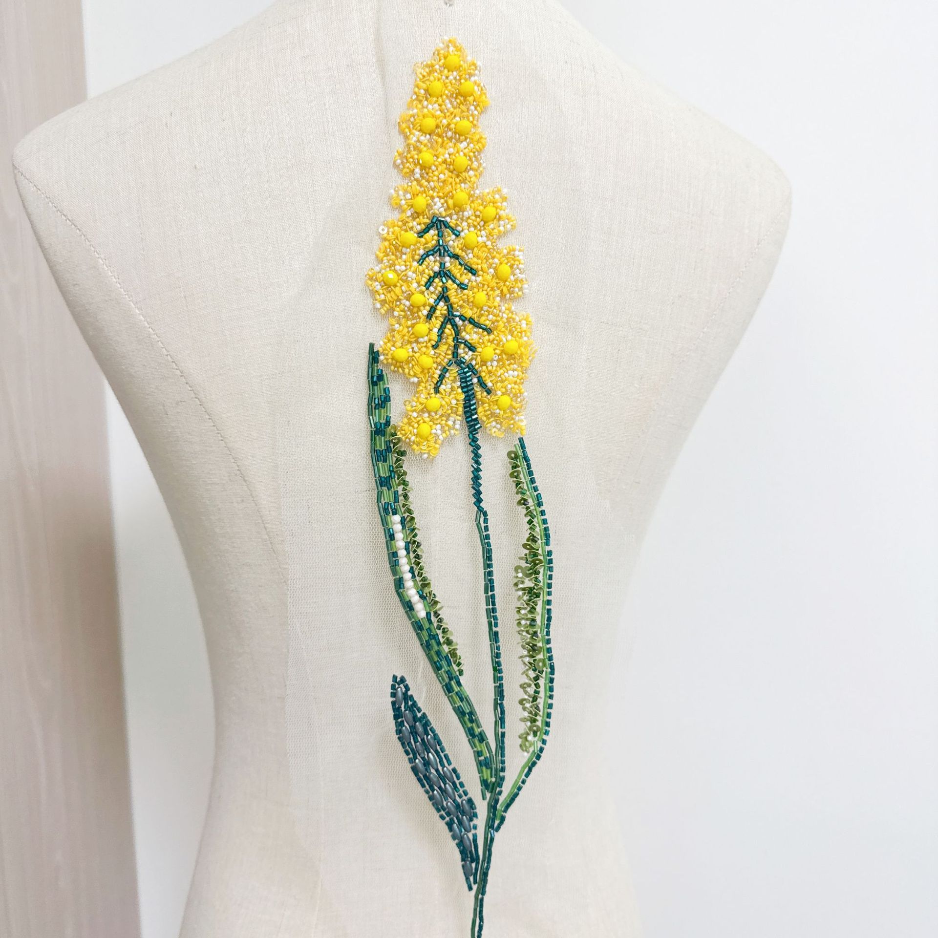 Applique florale perlée lourde - Women Bags India avis et prix